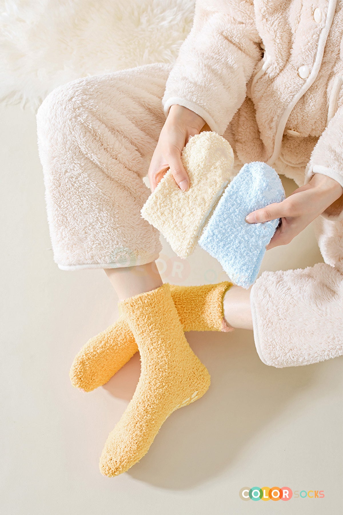 Color Socks 5 Çift Sonbahar ve Kışlık Kadın Havlu Çorap Seti (Extra Yumuşak) Karışık