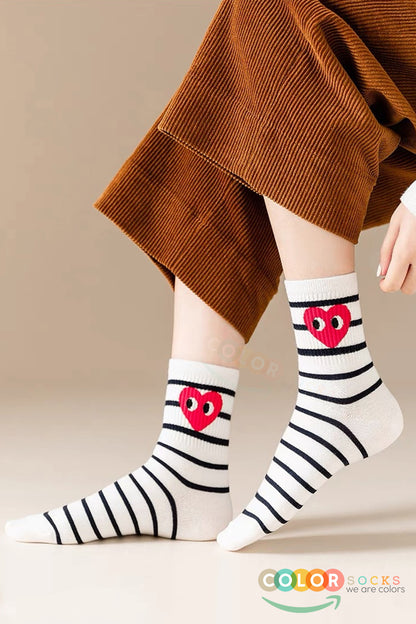 Color Socks 5 Çift Kalp Desenli Pamuklu Çorap Seti (Extra Soft) Beyaz Siyah