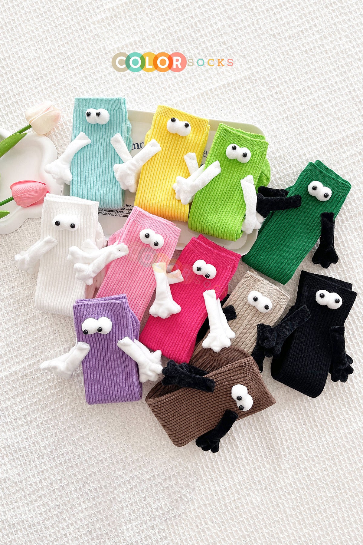 Color Socks 1 Çift El Ele Tutuşan Gözlü Mıknatıslı Çorap Seti (UNİSEX) Karışık
